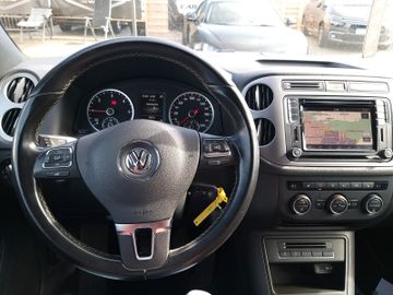 Volkswagen Tiguan - 3