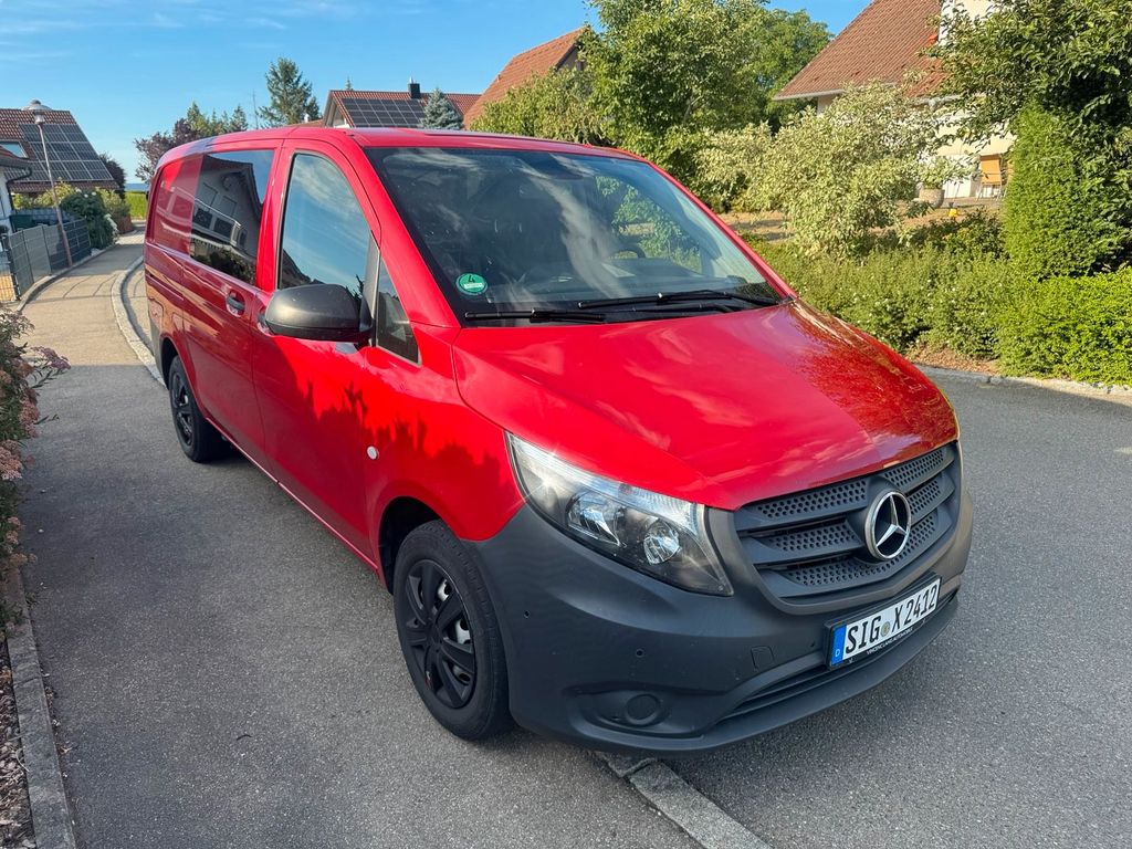 Image of Mercedes-Benz Vito