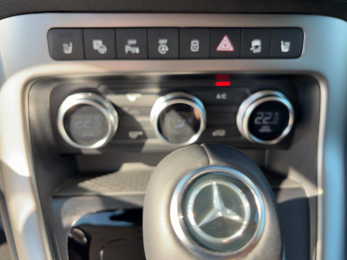 Mercedes-Benz T 180 d PROGRESSIVE EDITION LED+NAVI+KEYGO+R-KAM