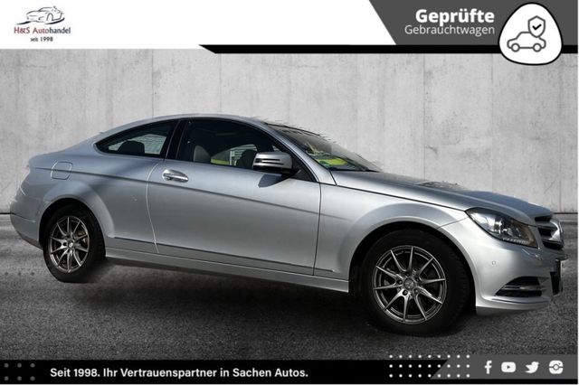 Mercedes-Benz C 220 CDI Coupe 2.H BI-XEN NAV PANO AKT. PARKASS