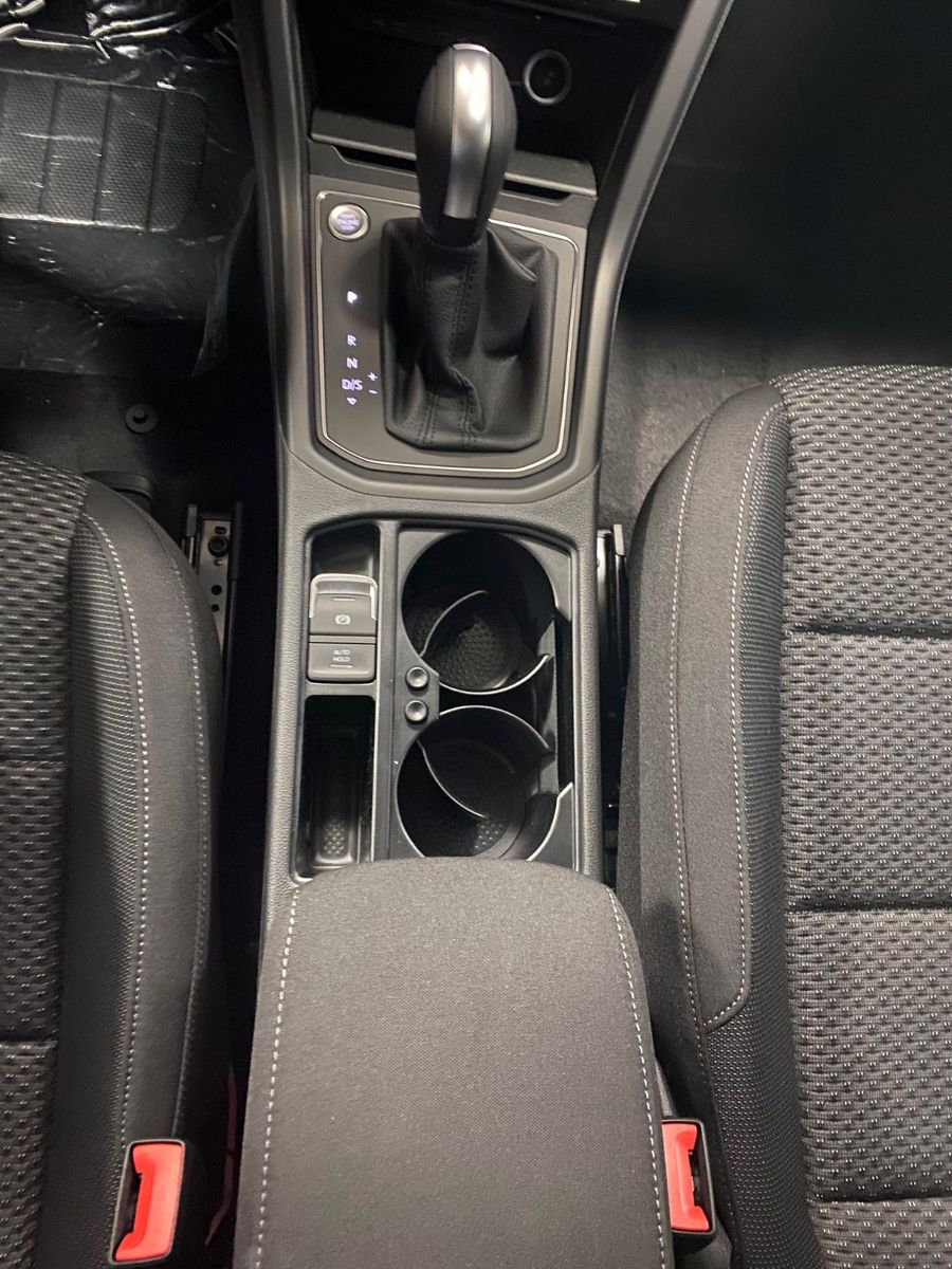 Fahrzeugabbildung Volkswagen Touran 1.5 TSI OPF DSG+4 J, GARANTIE+ACC+AHK+LED