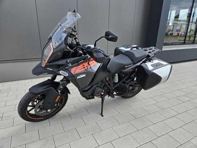 KTM 1290 SUPER ADVENTURE S 