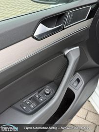 Volkswagen Passat Variant - 10