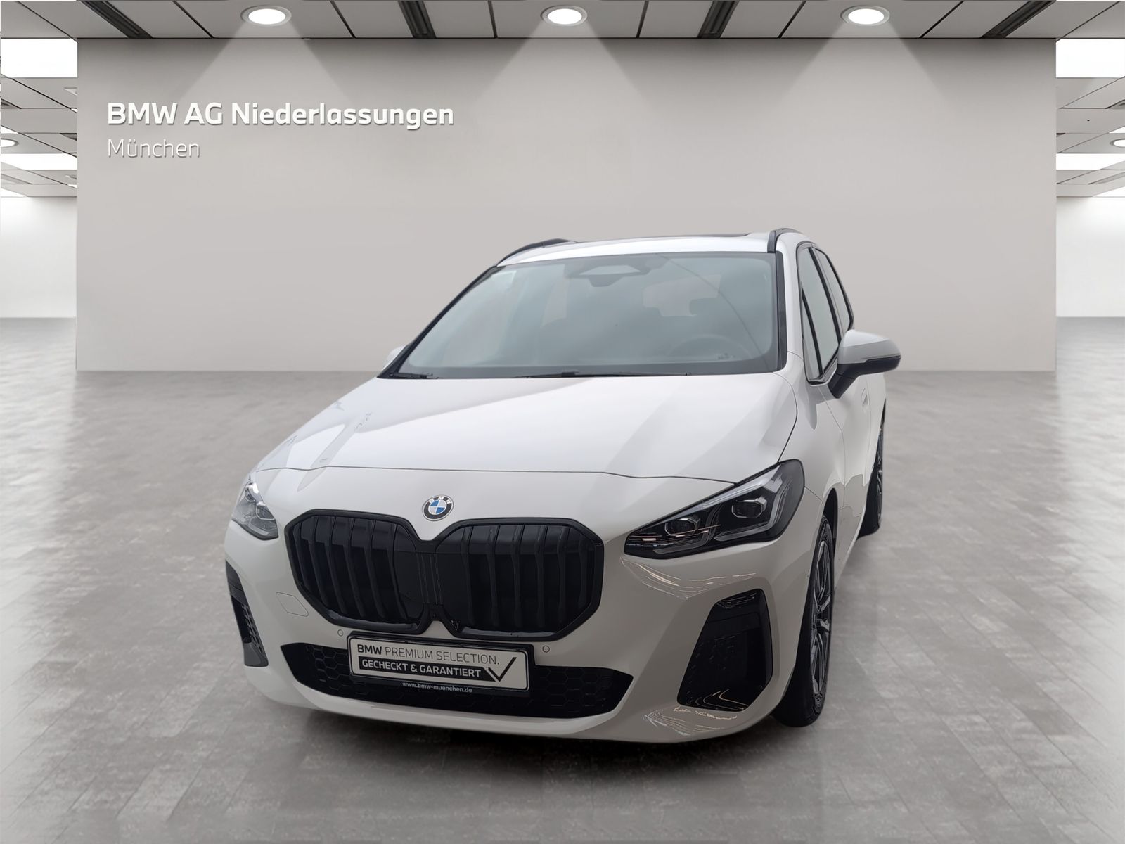 BMW 223 Active Tourer - Bild 5