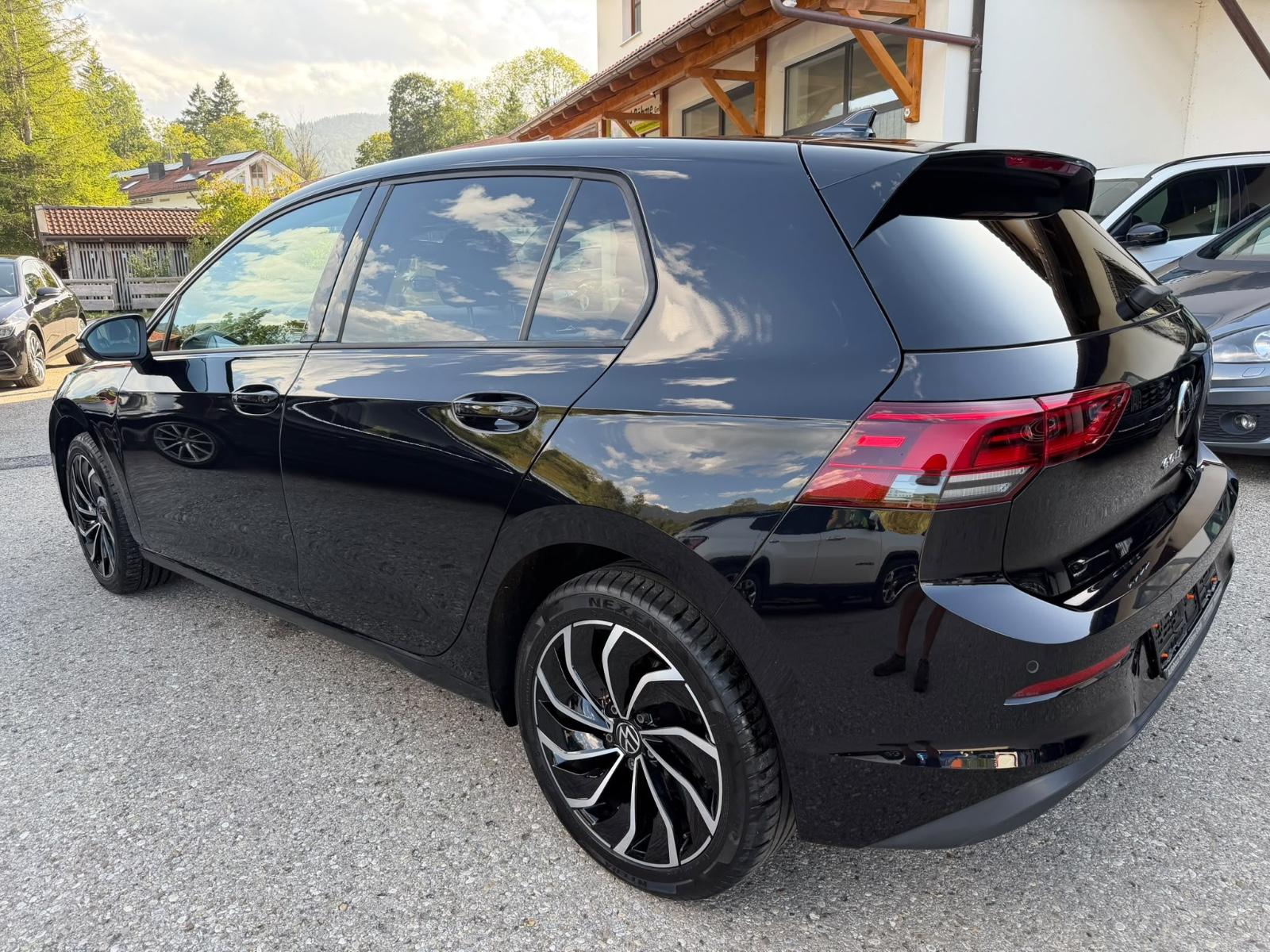 Volkswagen Golf VIII Limousine 2.0Ltr-85kW(116PS) TDI Life, миниатюра 27