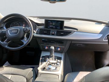 Audi A6 - 12