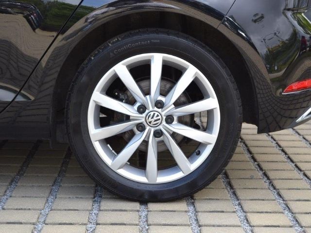 Golf VII 1.5 TSI 150 PS Highline AHK/LED/NAVI/BU
