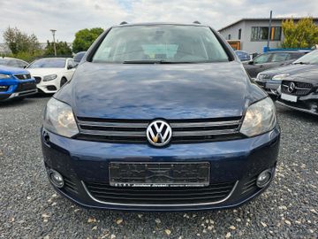 Volkswagen Golf - 2