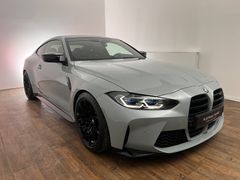 BMW M4 Competition / 510PS / SCHALENSITZE / CARBON/ BMW M4 Competition / 510PS / SCHALENSITZE / CARBON/
