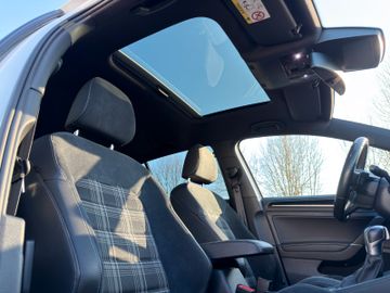 Volkswagen Golf 7 GTD  *SHZ*STDHZ*PANO*AHK*Keyless*