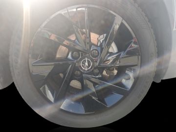 Fotografie 15 des Opel Corsa LED Kamera Sitzheizung Allwetterreifen PDC