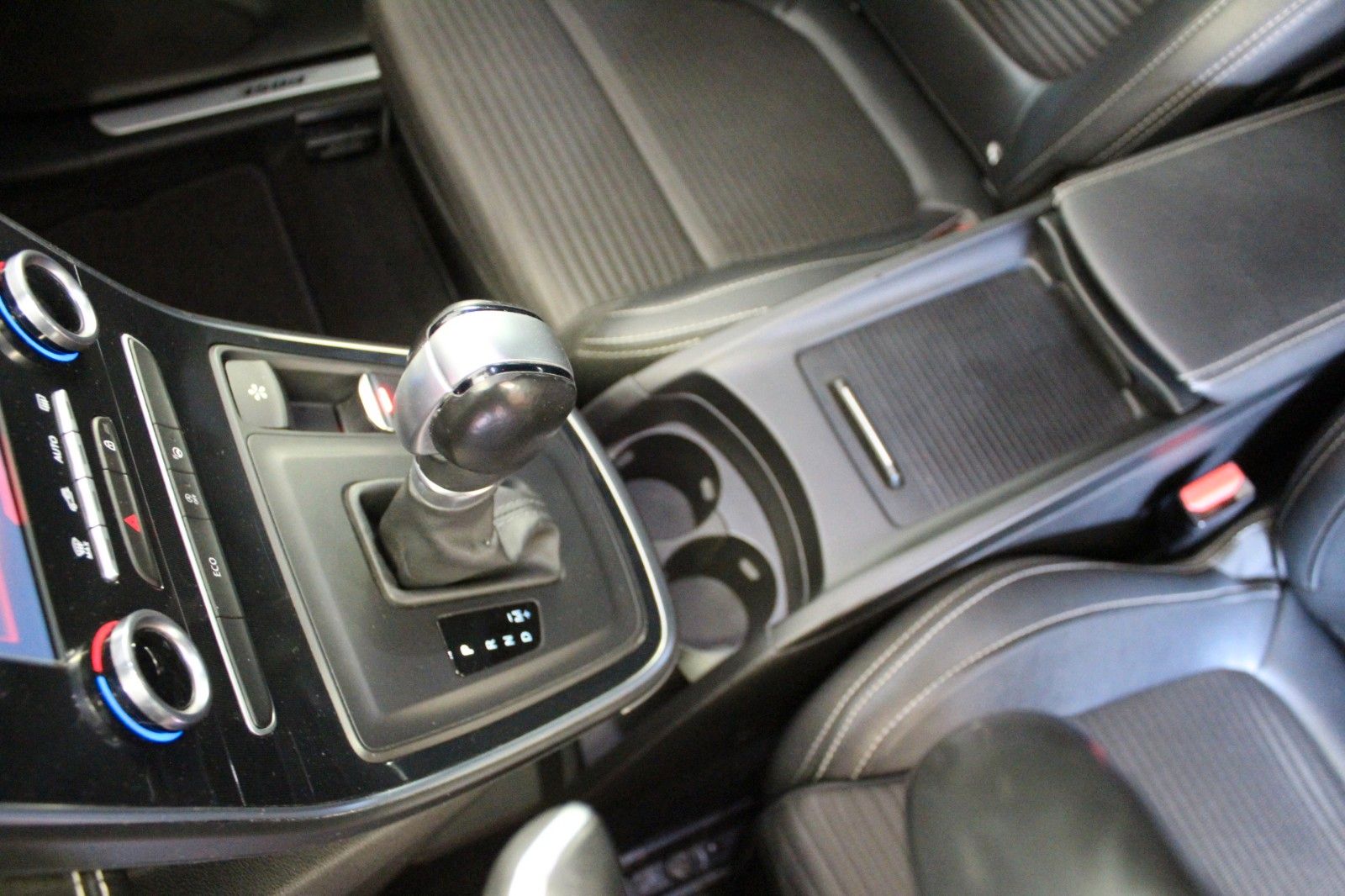 Fahrzeugabbildung Renault Grand Scenic dCi160 EDC*Bose Edition*7-Sitzer*