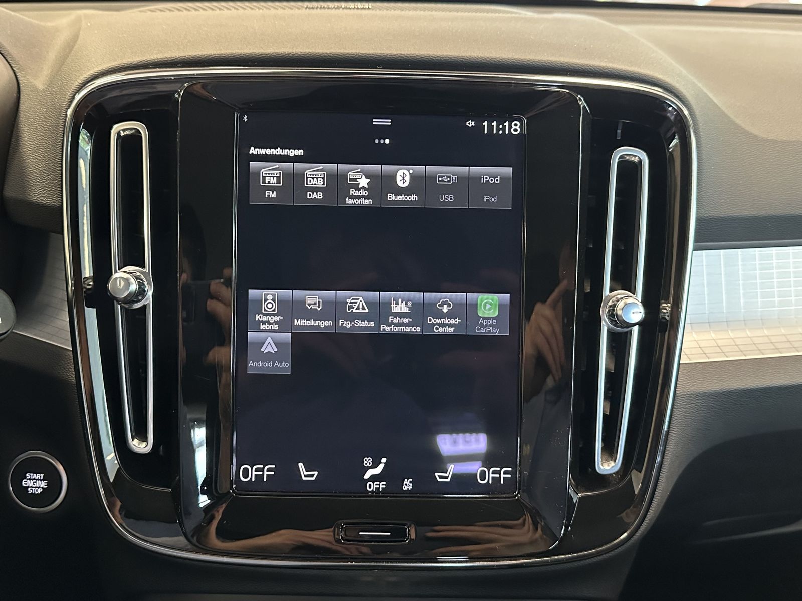 Volvo XC40 Inscription Plug-In ACC AHK Harman K CAM foto 20