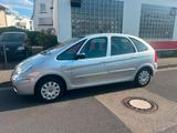 Citroën Citroen Xsara Picasso 2.0 Automatik Exclusive - Citroën Xsara Picasso mit Benzin-Antrieb: Automatik