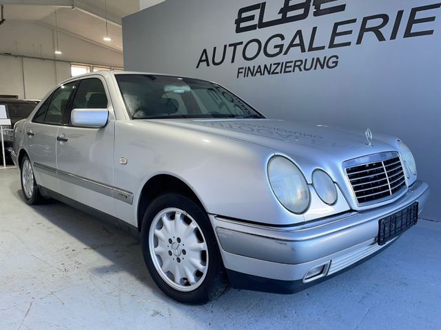 Mercedes-Benz E 230 Automatik Elegance Schiebedach Klima Alu