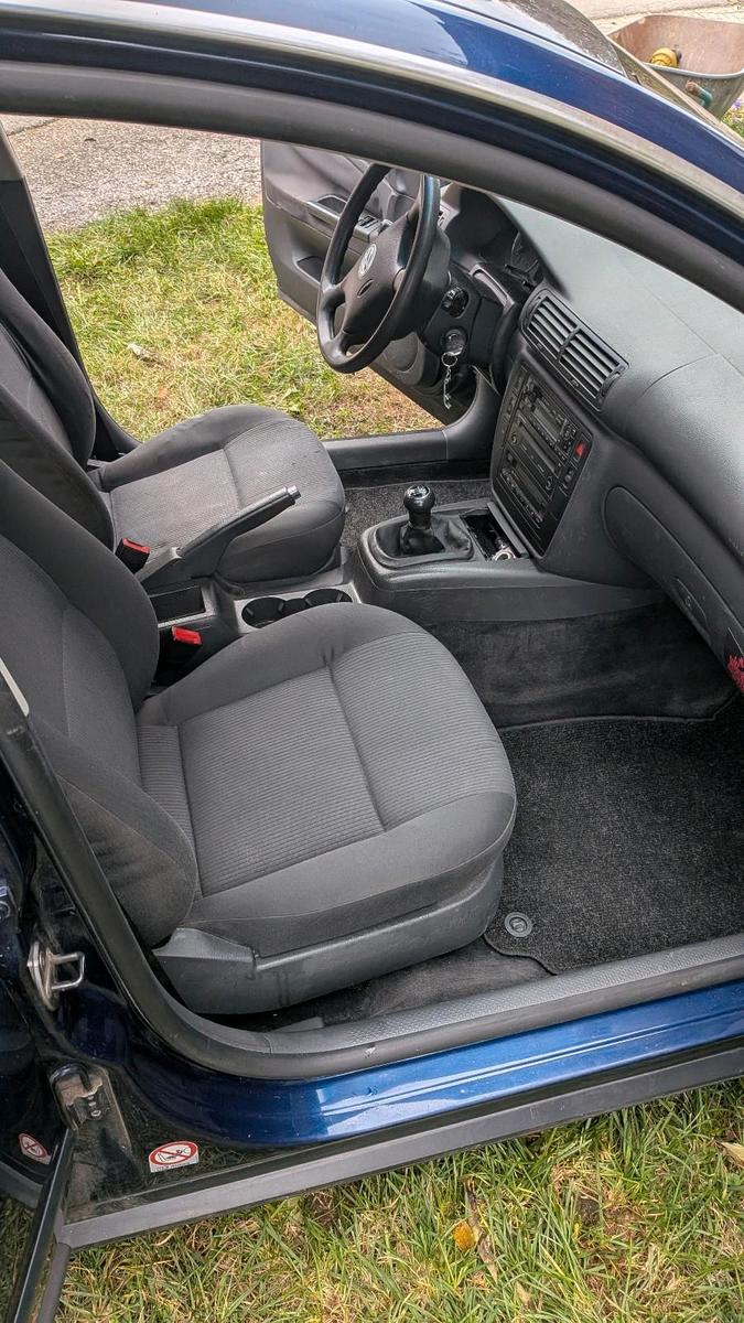 Volkswagen Passat 2004 — photo 7