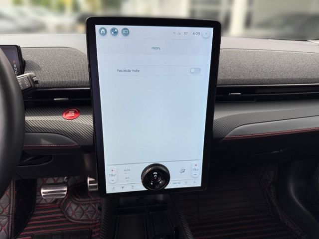 Fahrzeugabbildung Ford Mustang MACH-E Basis AWD +LEDER+KLIMA+RFK+SHZ+NA