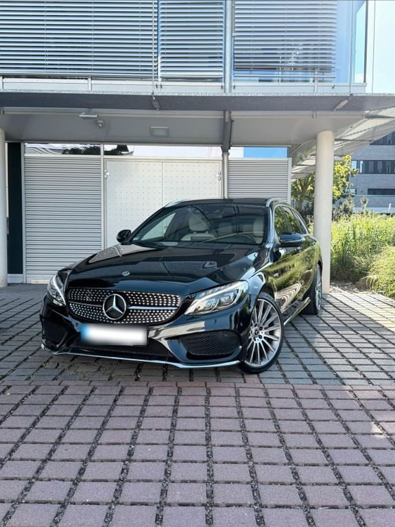 Image of Mercedes-Benz C 400