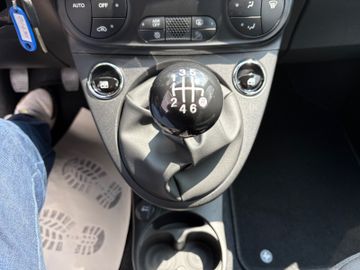 Fahrzeugabbildung Fiat 500C DolceVita Navi DAB Temp. Klimaaut. TZ uvm.