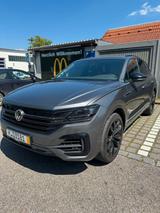 Volkswagen Touareg R-Line 3.0 V6 TFSI 250kW 4M - VW Touareg Gebrauchtwagen in München