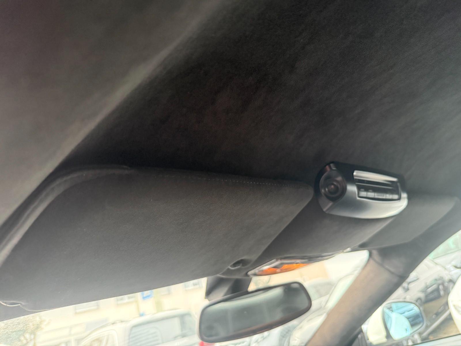 MASERATI GRANTURISMO - 4,2 - 405 CV - XENON - BVA - ALCANTARA