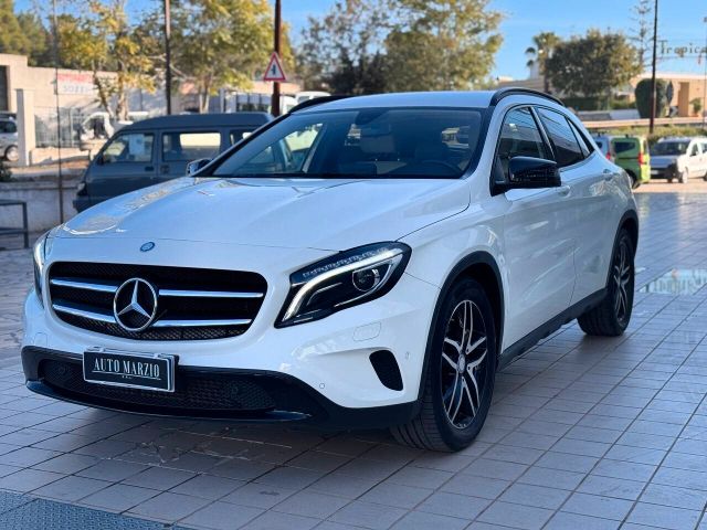 Mercedes-Benz Mercedes-benz GLA 180 GLA 180 Premium