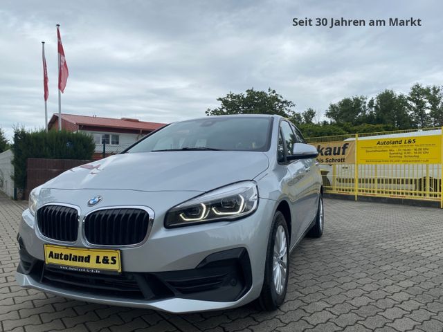 BMW 218 Active Tourer d xDrive Advantage, LED, SH, P