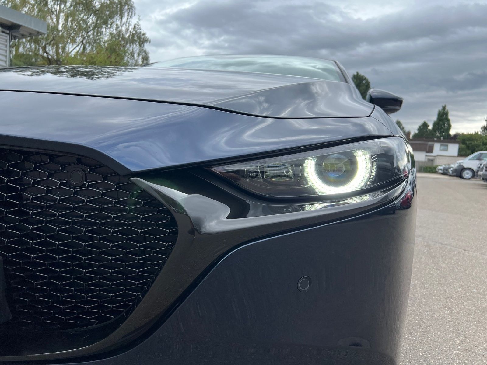 Mazda 3 Exclusive-Line KAMERA LED SHZ HUD NAVI foto 4