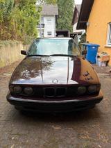 BMW E34 520 - neu lackiert! - BMW 5er Reihe: Kombi, E34