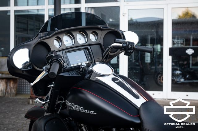 Fahrzeugabbildung Harley-Davidson STREET GLIDE SPECIAL FLHXS 103cui - 1. HAND TOP
