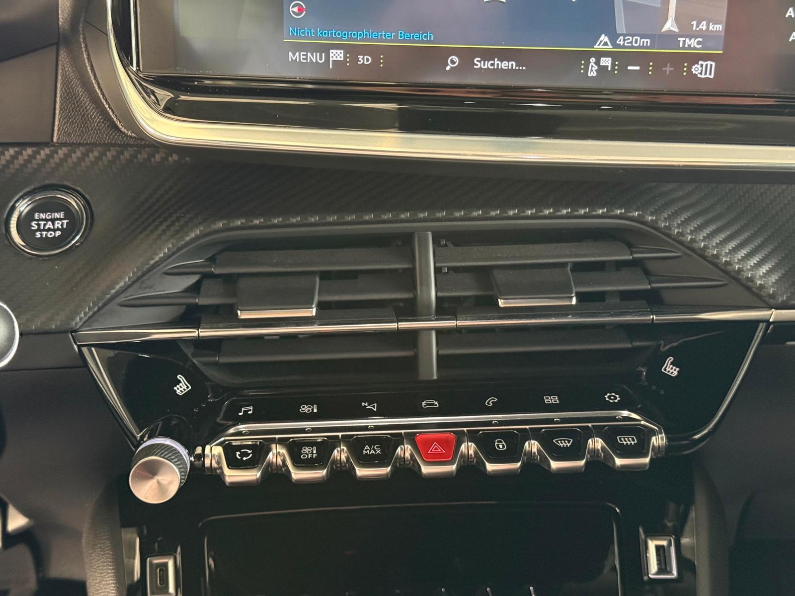 Peugeot 2008  GT LINE LED NAVI PANO ACC VIRTUAL