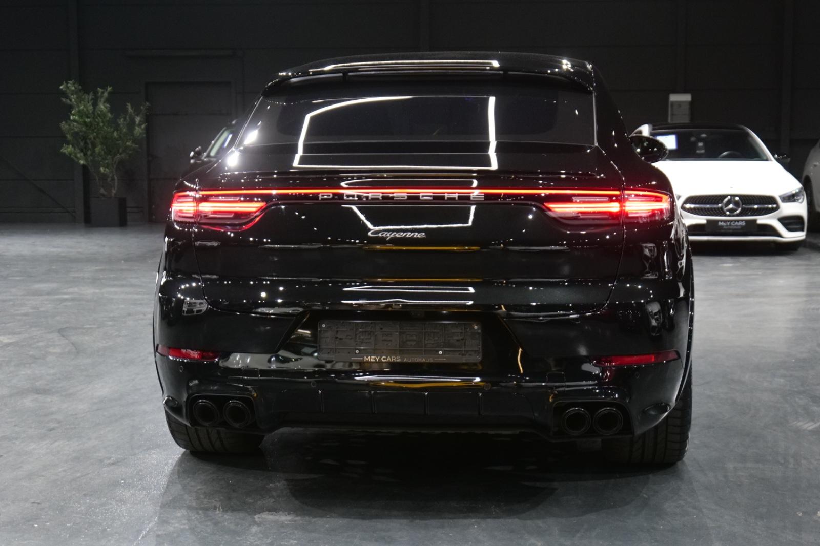 Porsche Cayenne Coupe E-Hybrid Platinum Edition*Chrono*