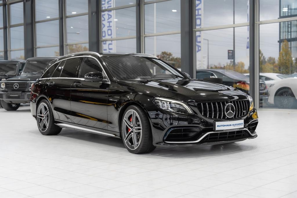 Mercedes-Benz C 63 AMG