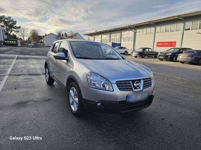 Nissan Qashqai 2.0 l Benzin