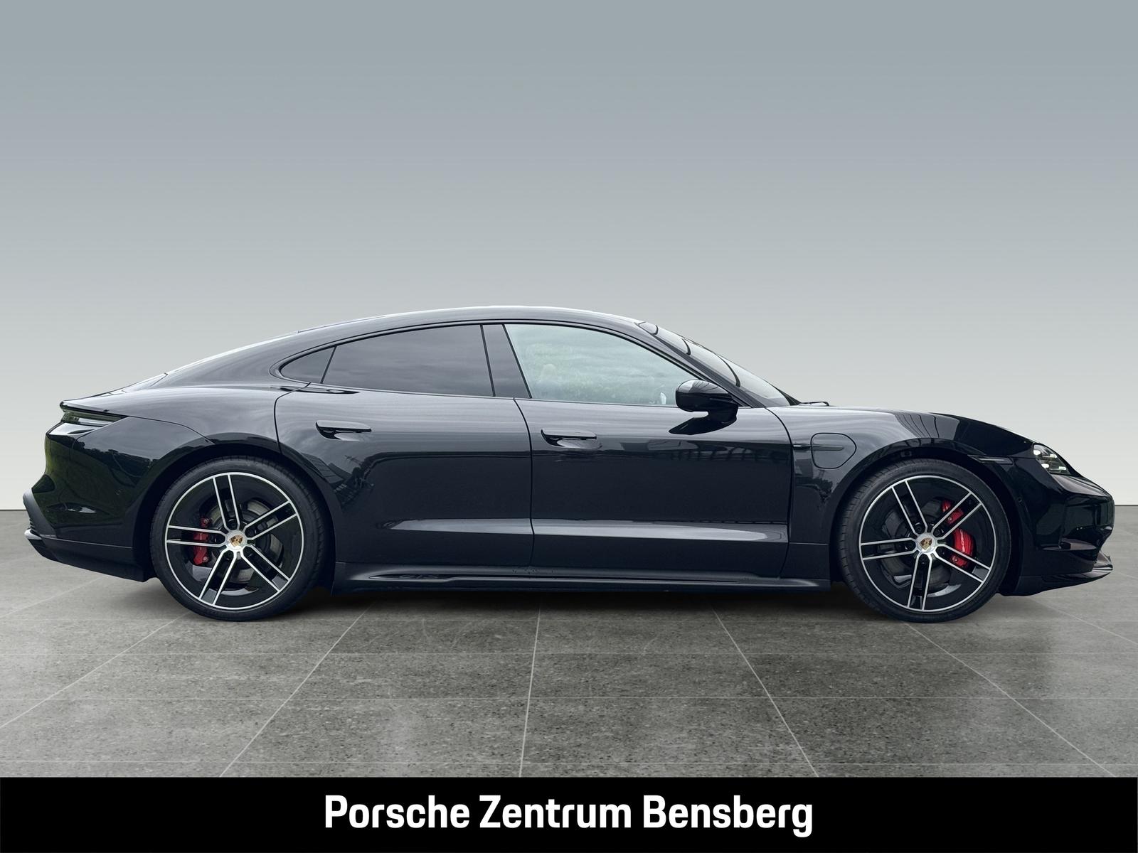 Porsche Taycan GTS