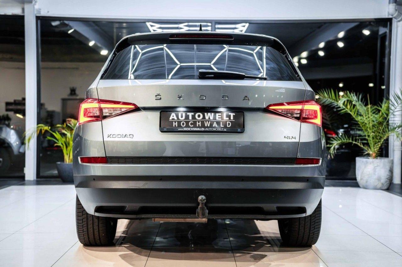 Skoda Kodiaq 2.0 TDI DSG Clever 4x4 AHK STAHZG 7-Sitze