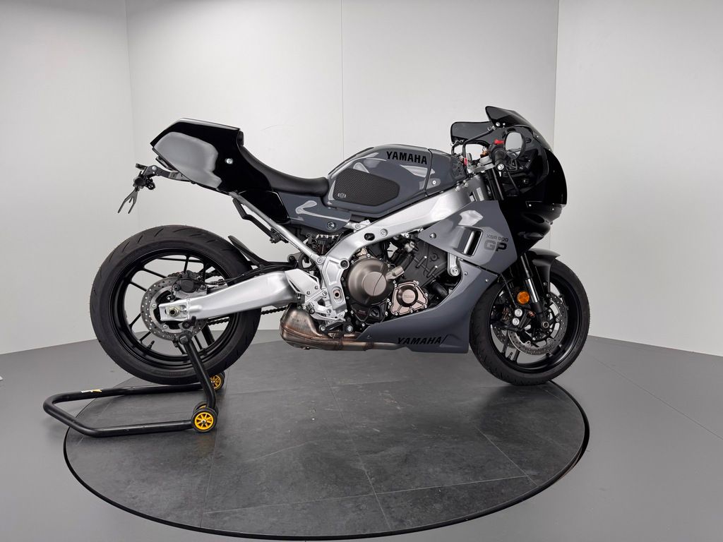 Fahrzeugabbildung Yamaha XSR 900 GP SPORT-EDITION
