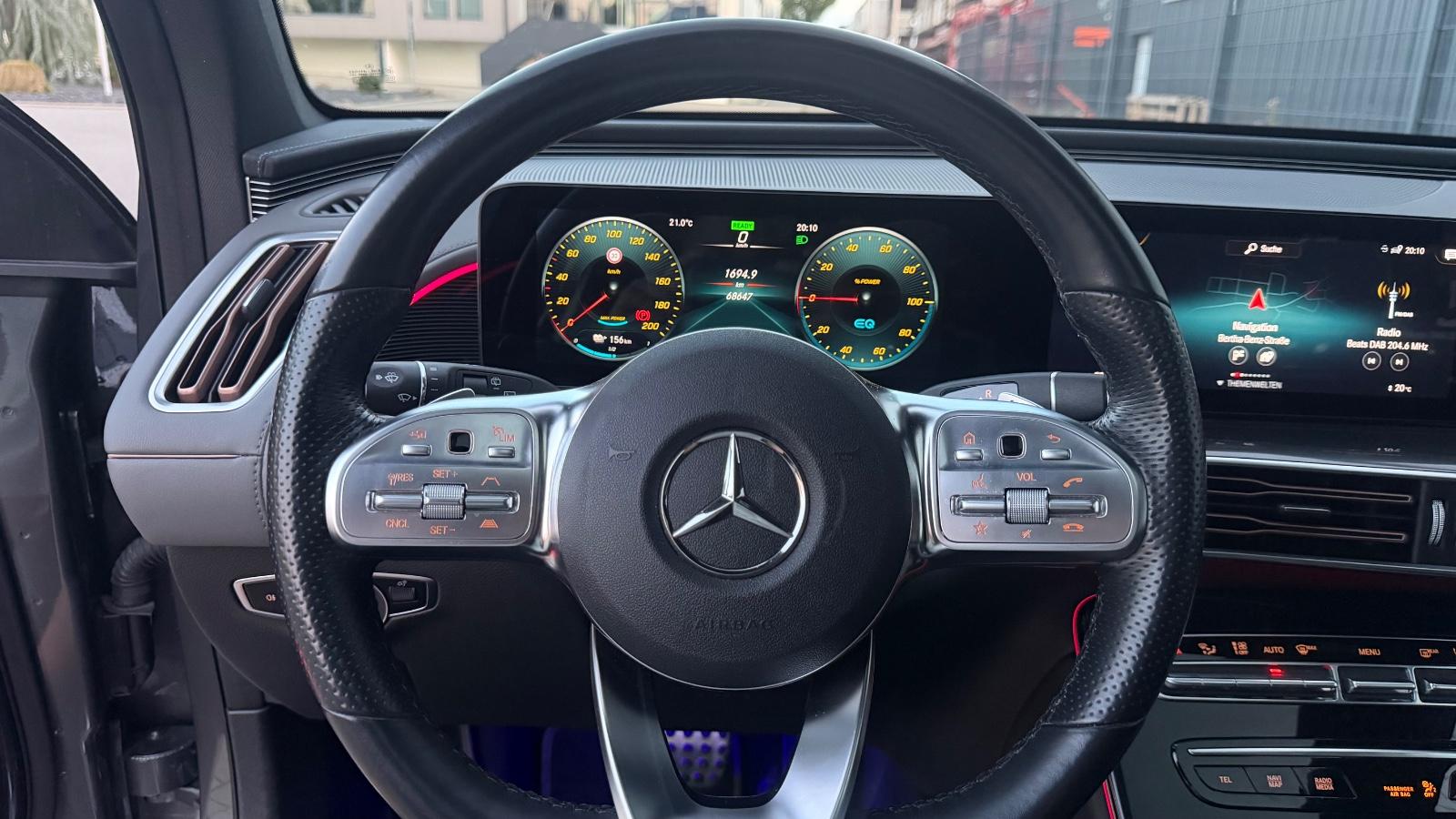 Mercedes-Benz EQC 400 4Matic AMG-LINE MULTIBEAM,360°,LEDER