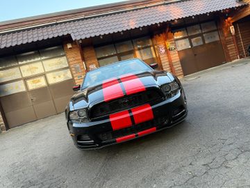 Ford Mustang - 10