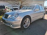 Mercedes-Benz C 320 CDI T-Modell - Mercedes-Benz C 320: Cdi