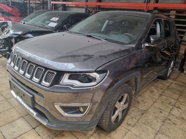 Jeep Compass Limited FWD