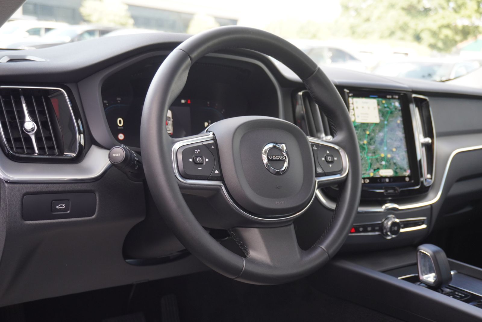 Volvo XC60 Core 2WD/Kamera/Navigation/LED/Virtual/DAB/ foto 17