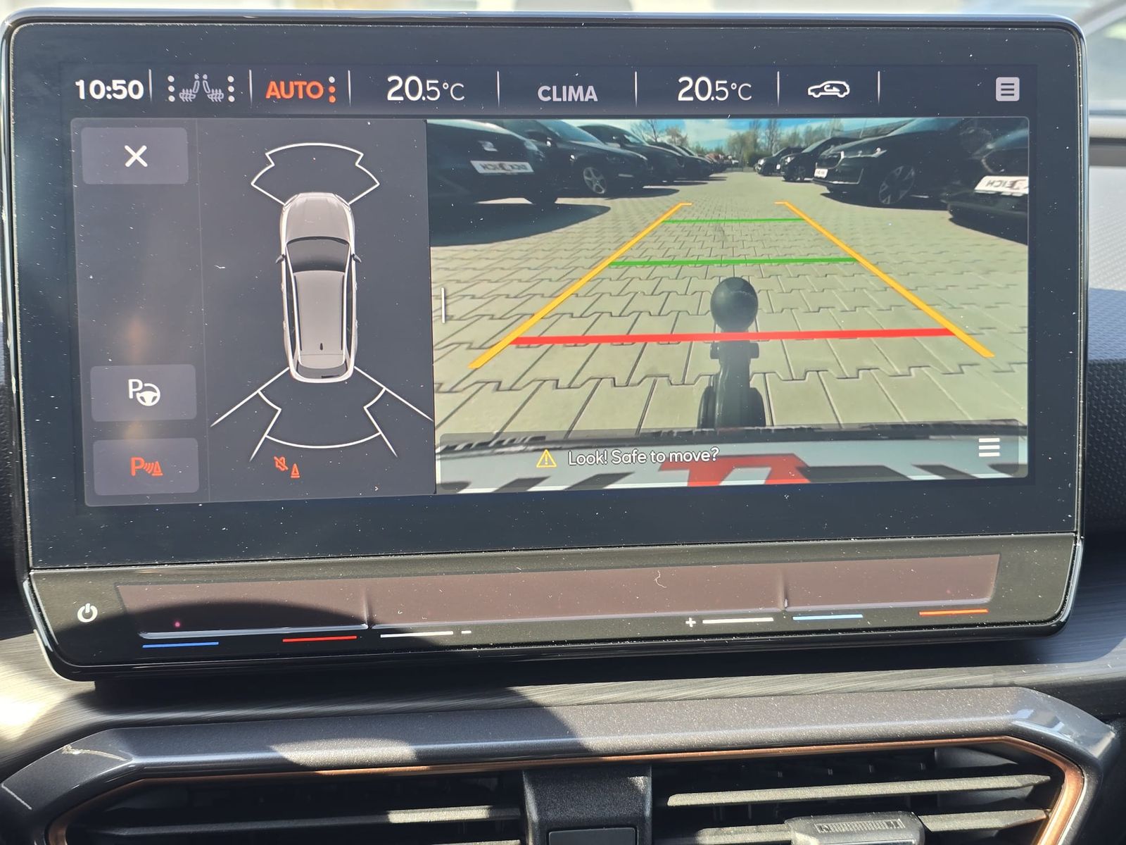 Fahrzeugabbildung CUPRA Leon 1.5 eTSI DSG MATRIX-LED*ACC*AHK*KAMERA*18"