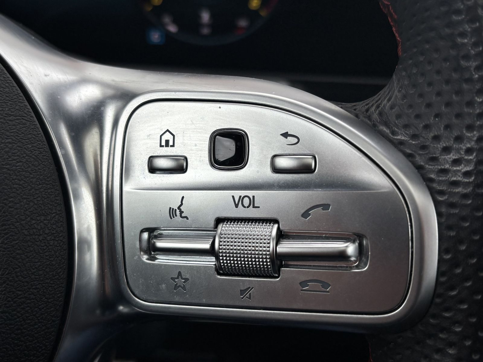 Mercedes-Benz B 200 AMG NAVI LEDER LED NIGHT PAKET SPURHALTE foto 21