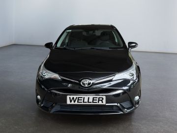 Toyota Avensis - 2