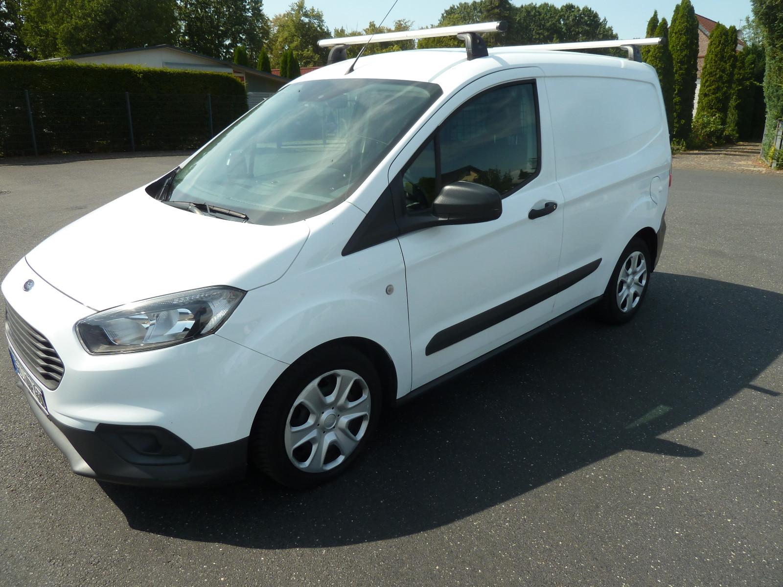 Ford Tourneo Courier Trend Klima !!
