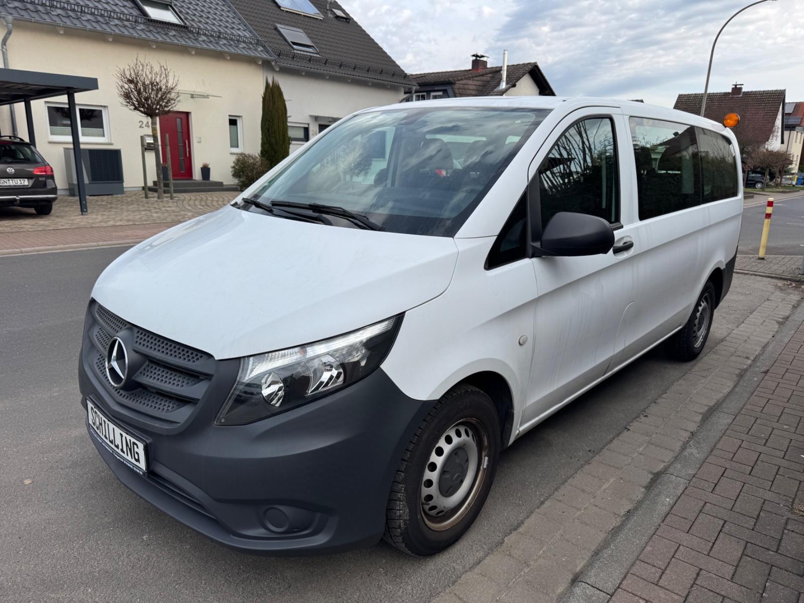 Mercedes-Benz Vito Tourer 109 CDI Pro FWD lang 9Sitzer+1Hand!