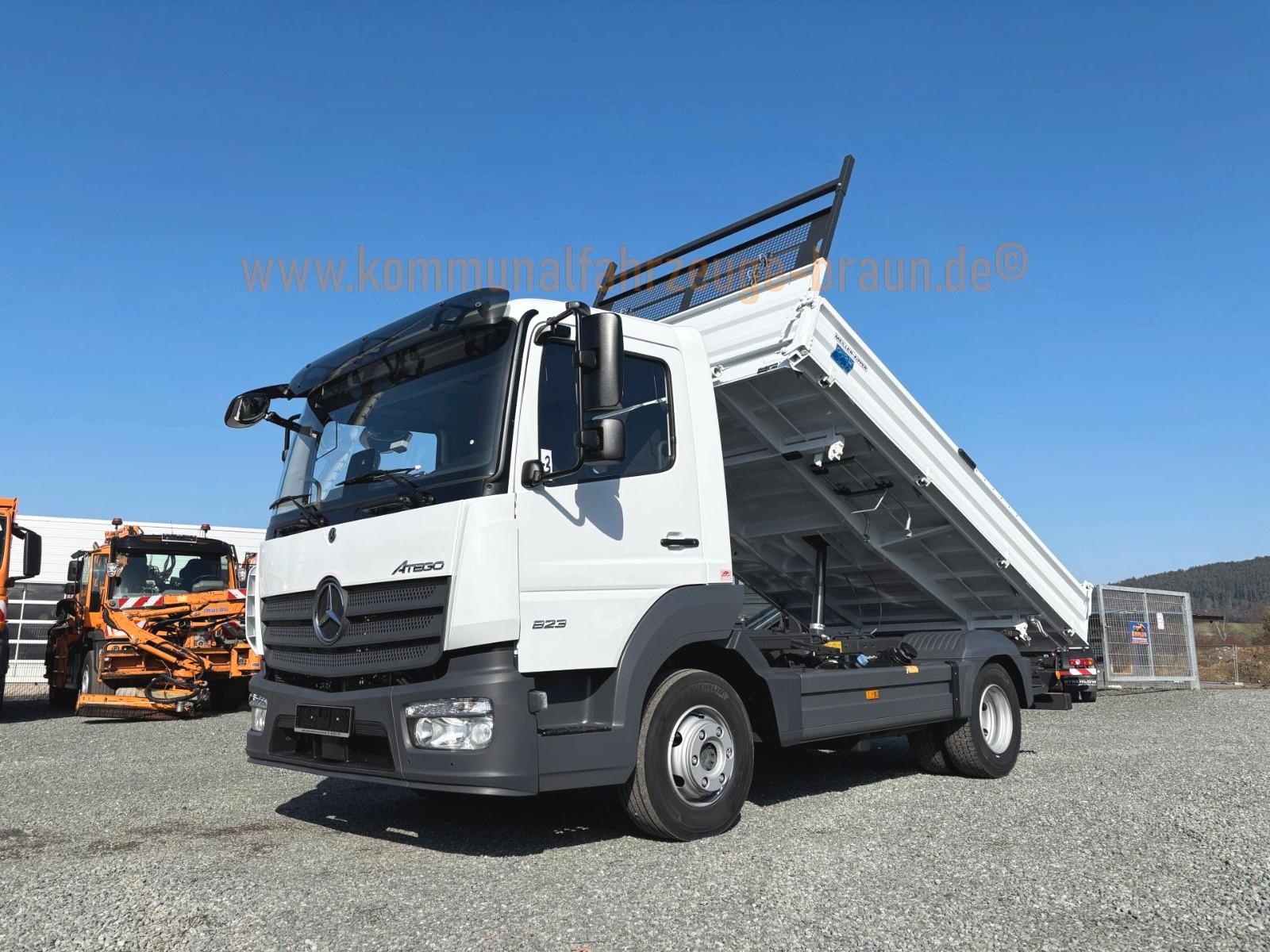 Mercedes-Benz Atego 823 Meiller*2x AHK+Hydraulik*900 Km*Autom.