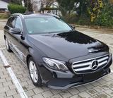 Mercedes-Benz E 220d T AVANTGARDE Autom. AVANTGARDE - Mercedes-Benz E 220 Gebrauchtwagen in Freiburg