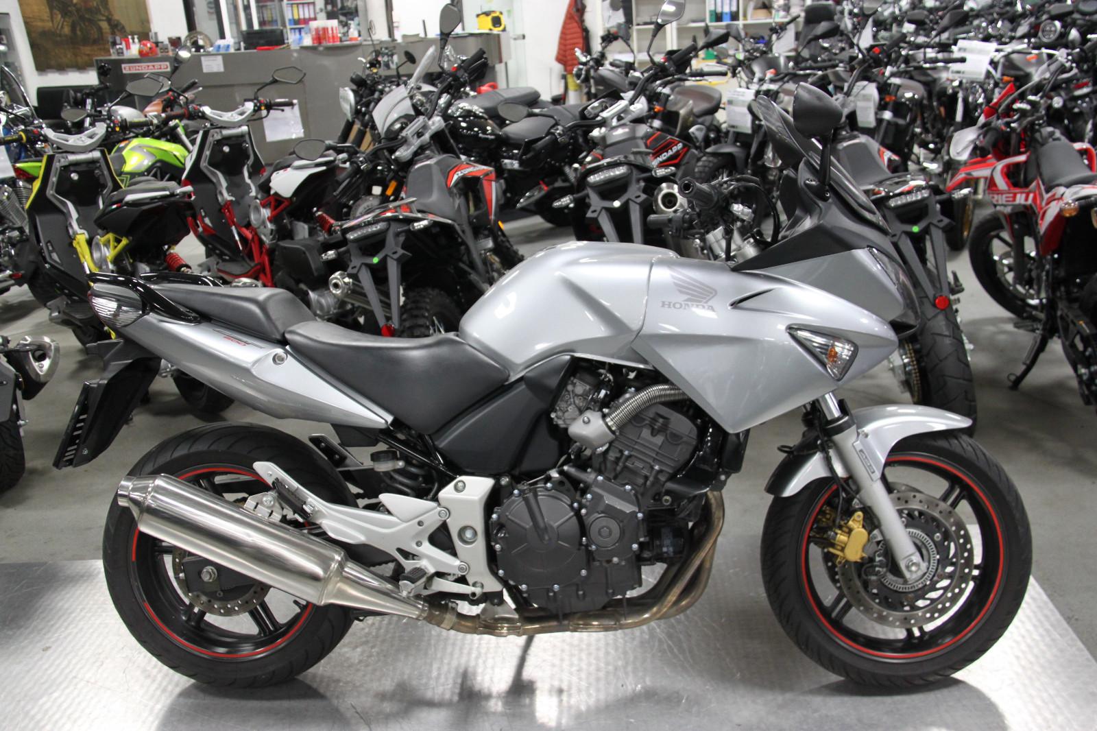 Honda CBF 600 SA ABS  PC38 erst 22.000 km Topzustand